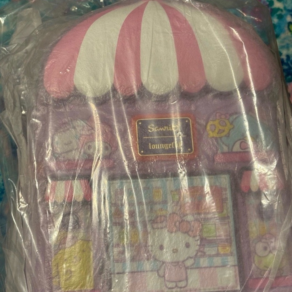 Loungefly Sanrio Hello Kitty Cafe Mini Backpack BNWT NYCC Exclusive Rare Kawaii - Picture 4 of 5